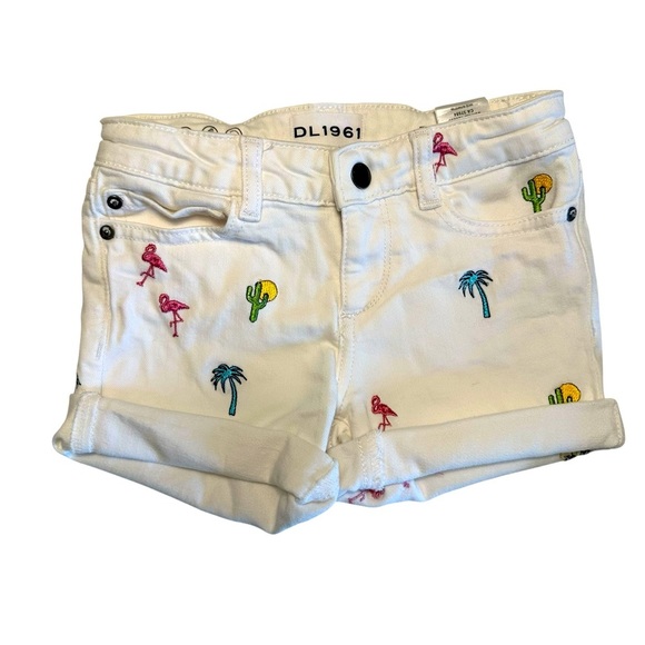 DL1961 | Kids Girl White Palm Tree Flamingo Piper Cuffed Short Size 6 - Picture 1 of 8